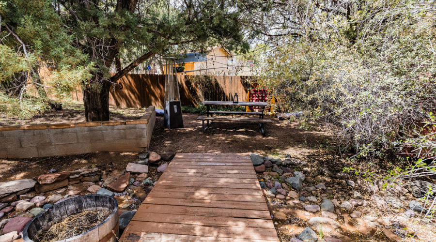 030_Trout_Creek_Cabin