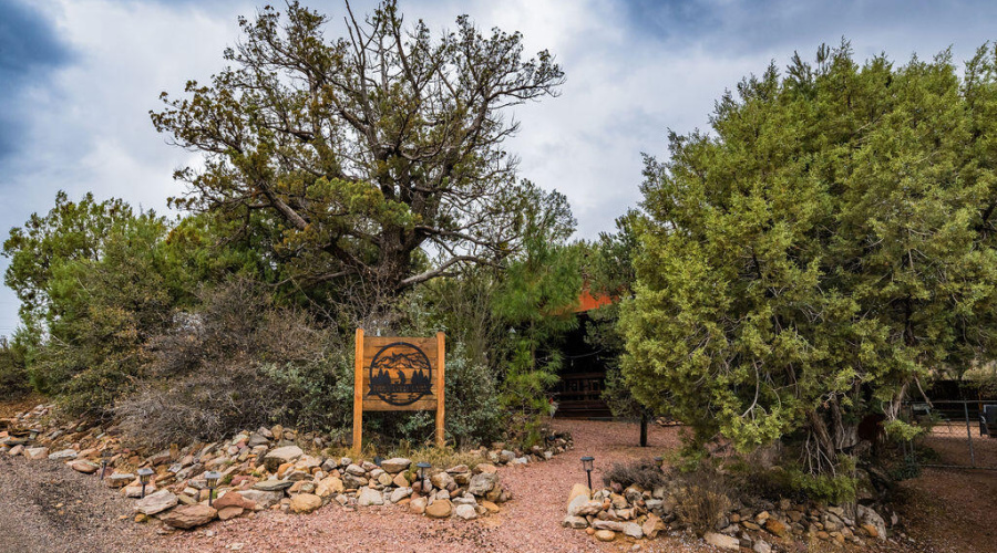 010_Trout_Creek_Cabin