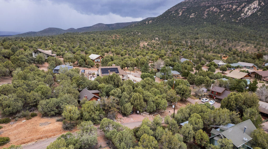 004_Trout_Creek_Cabin