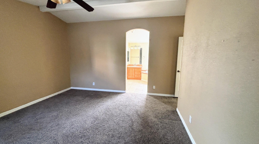 Media 43-080F86FD-0675-4D1A-B4B7-F147060