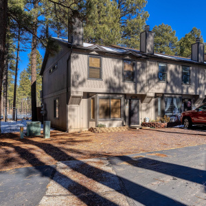 001_photo1_1460_adair_6_pinetop_lansten_