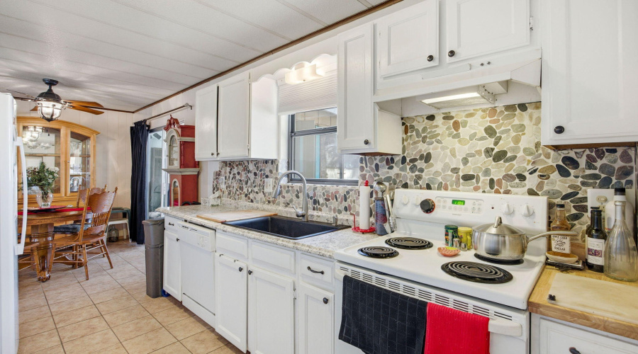 940N46thDr-ShowLow-AZ-10