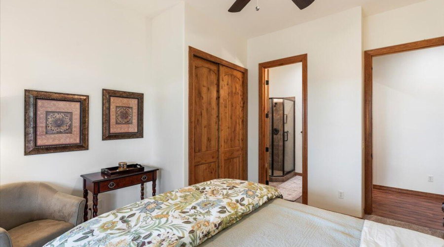 Guest Room - Main Level