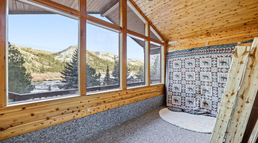 Exta room off Primary