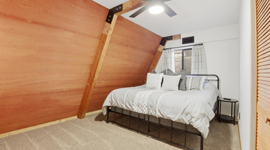 mls-5101_Marys_way_014