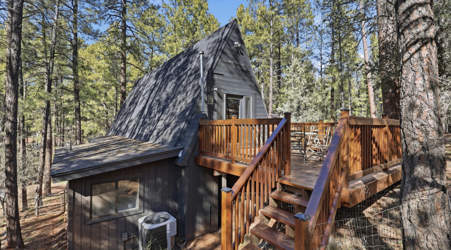 mls-5101_Marys_way_024