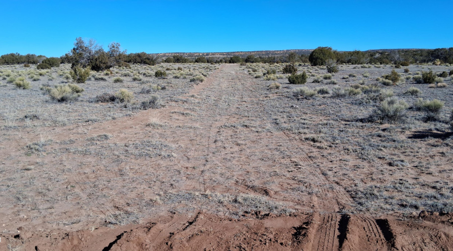 204-64-857 Driveway from western border