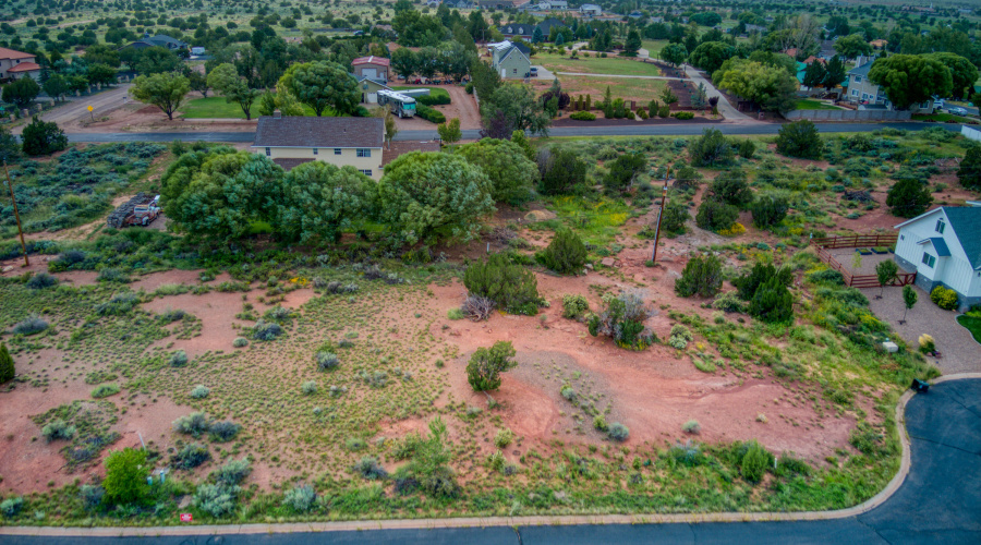 296 W S Pioneer Trail