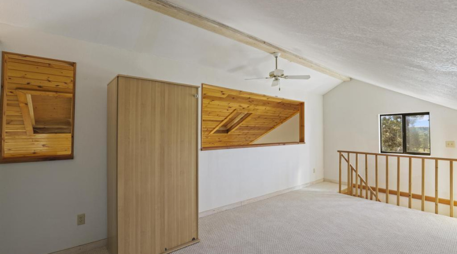 7984 W Vista Del Norte Loft Bdrm Office