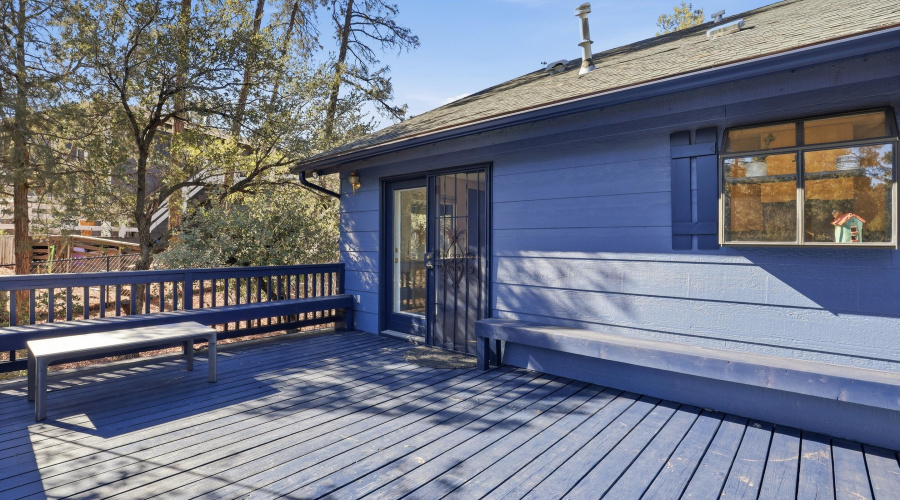 Back Deck w access door - Copy