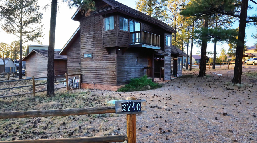 Spacious lot