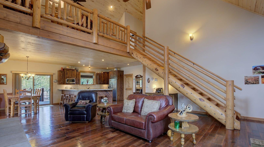galo full banister view