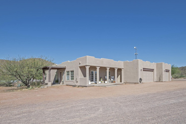 811 Gun Creek, Payson, Arizona 85541, Bedrooms, ,Bathrooms,Residential,For Sale,Gun,92570