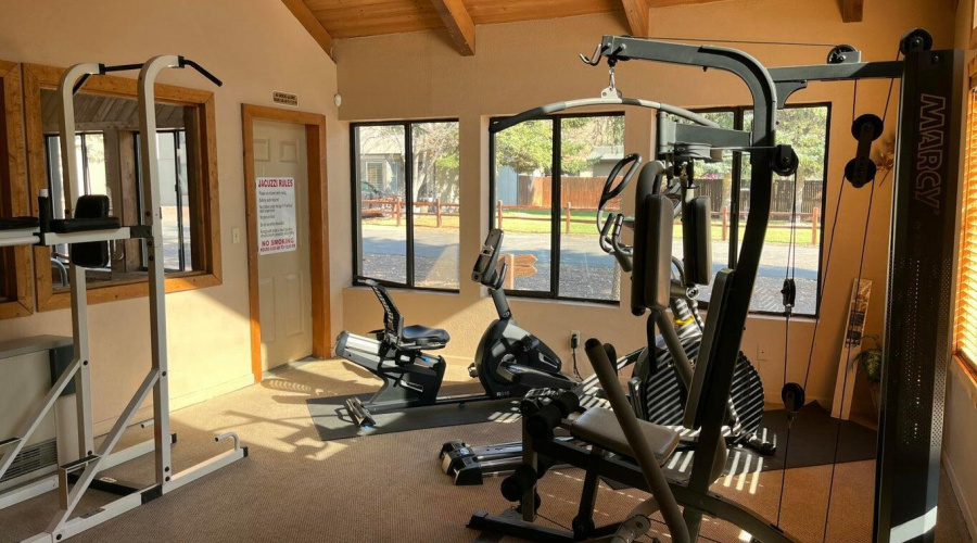 Country Pines Gym