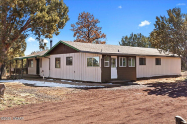 6 County Road 3166, Vernon, Arizona 85940, Bedrooms, ,Bathrooms,Residential,For Sale,County Road 3166,259409