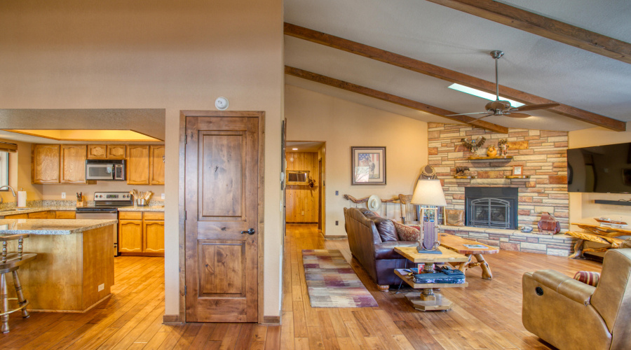 Kitchen/Dining View