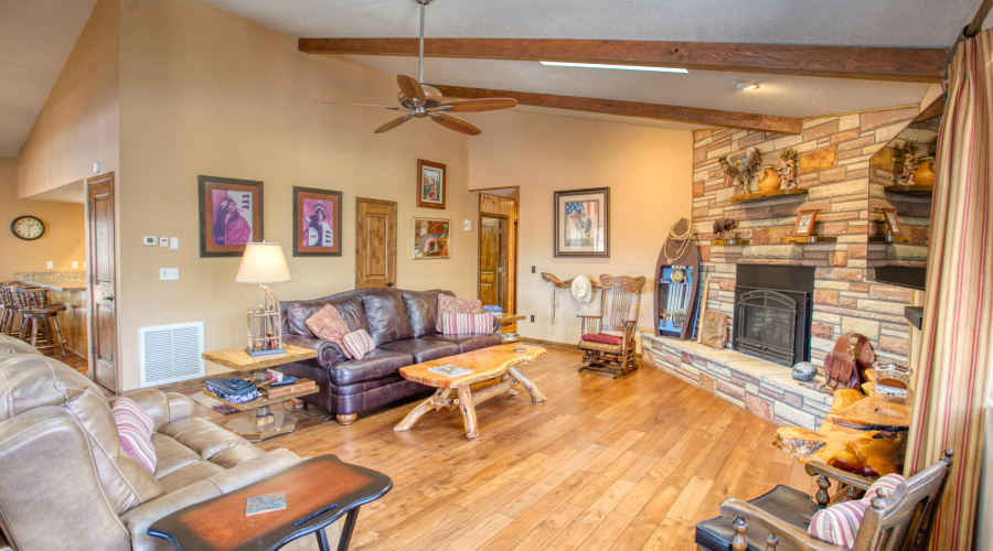 Plenty of Space for Entertaining