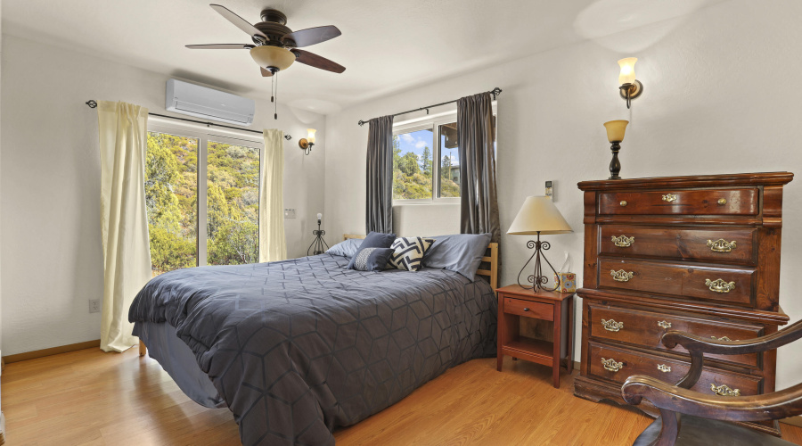 Master Bedroom- Main Floor
