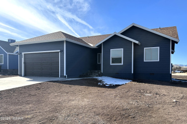 160 SANDTRAP Drive, Eagar, Arizona 85925, Bedrooms, ,Bathrooms,Residential,For Sale,SANDTRAP,259346