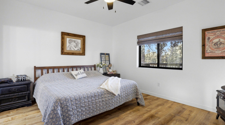 2225RoundaboutWay-HeberOvergaard-AZ-18