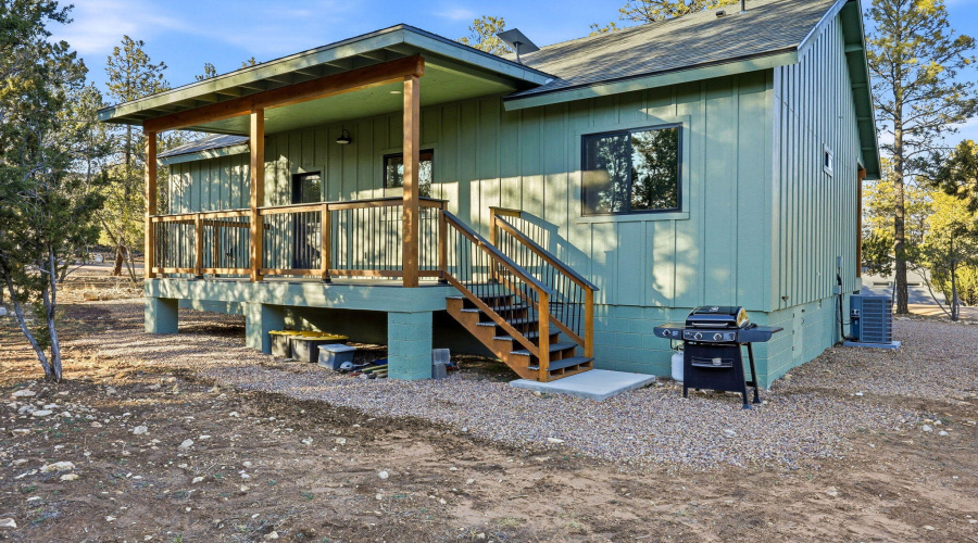 2225RoundaboutWay-HeberOvergaard-AZ-31