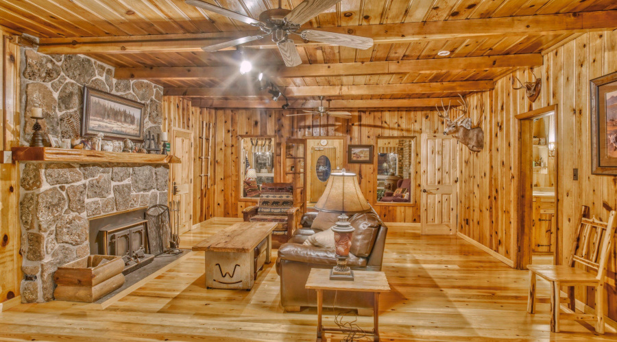 Lodge Living Room 3