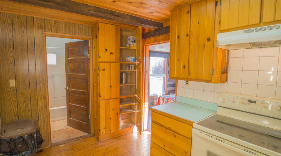 181 Park bed and bath doors