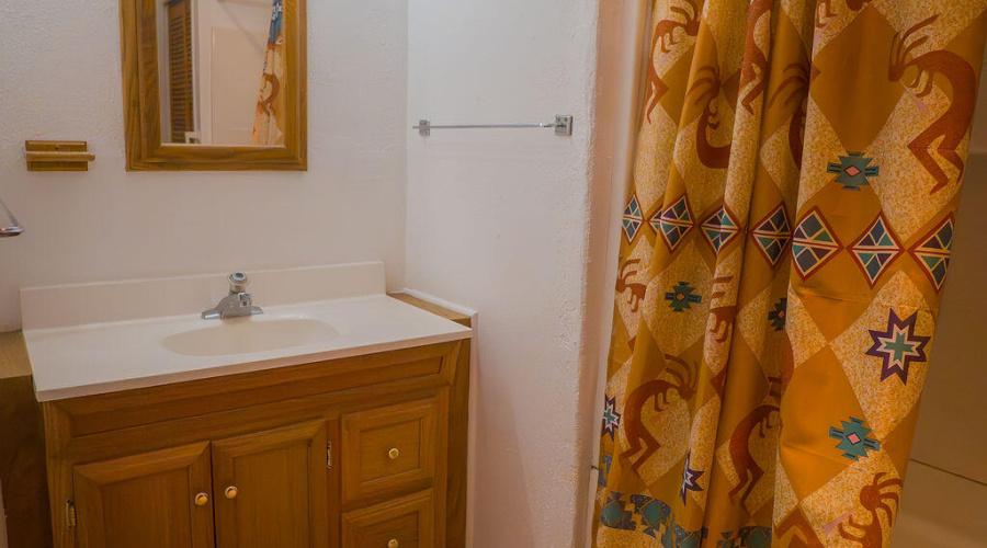 181 Park Vanity