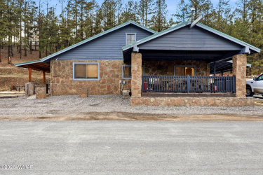 103 Main Street, Greer, Arizona 85927, ,Commercial,For Sale,Main,259481