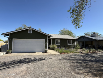 132 3Rd Avenue, Eagar, Arizona 85925, Bedrooms, ,Bathrooms,Residential,For Sale,3Rd,259401