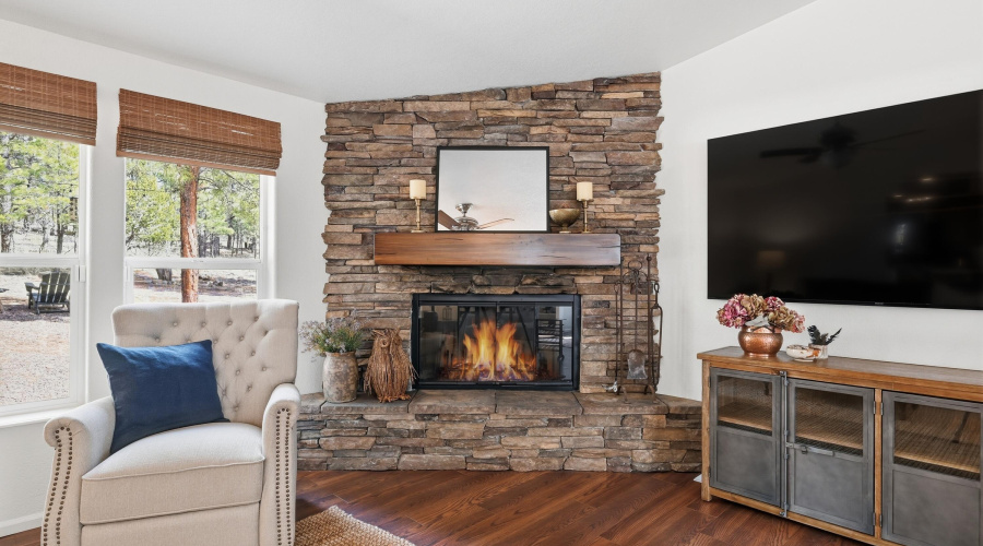FR with fireplace