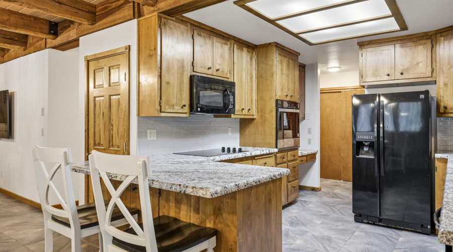 1041WhiteTailDr-ShowLow-AZ-11
