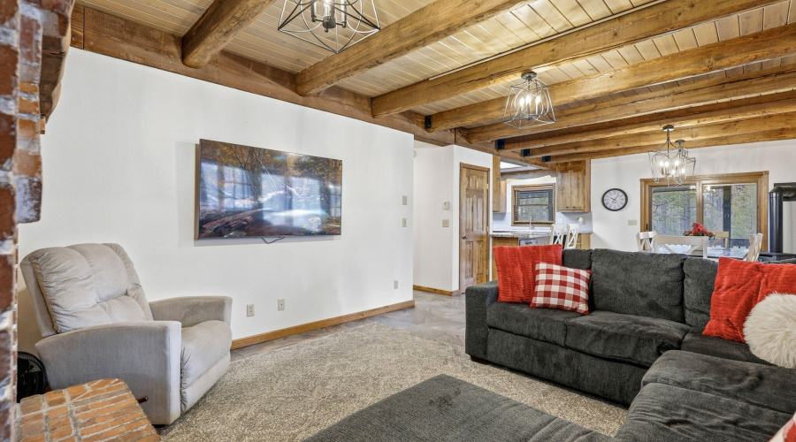 1041WhiteTailDr-ShowLow-AZ-7