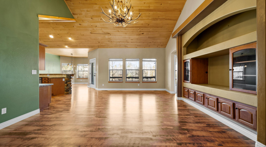 Open Great Room with Built in Ent Center