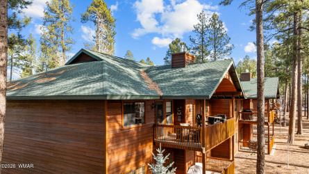2555 Village Court, Pinetop, Arizona 85935, Bedrooms, ,Bathrooms,Residential,For Sale,Village,259551