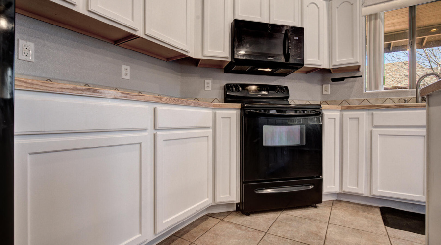 Kitchen 4