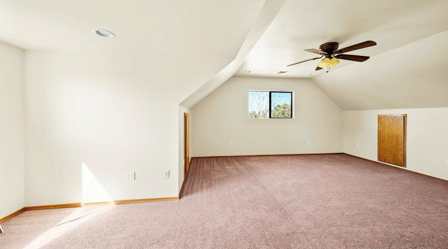 12 Upstairs Main Bedroom