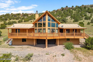 41198 US 180, Nutrioso, Arizona 85932, Bedrooms, ,Bathrooms,Residential,For Sale,US 180,259599