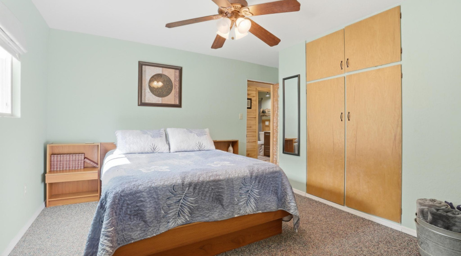 mead_ranch_2_houses_062