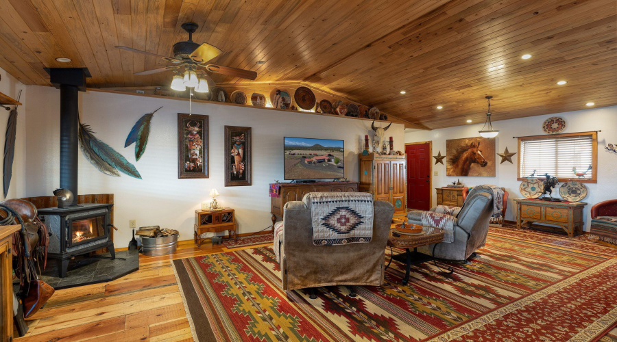 Large open living area.
