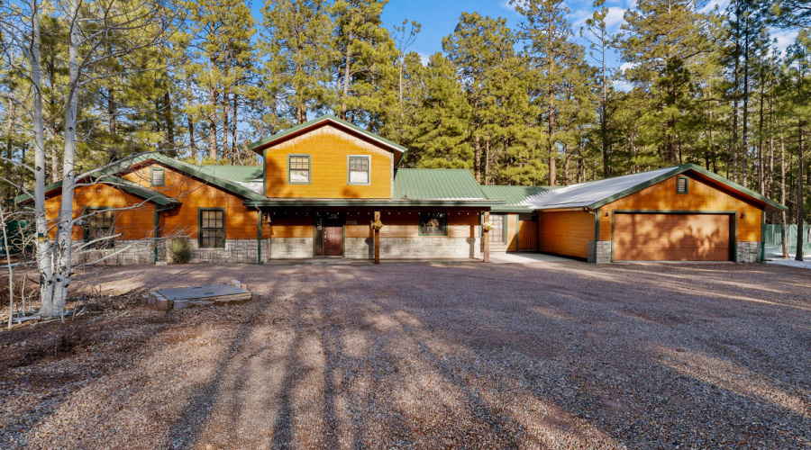 Smartside with Metal Roofing