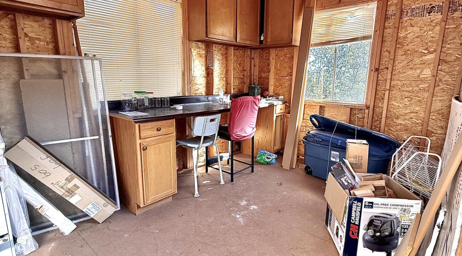 STORAGE SHED