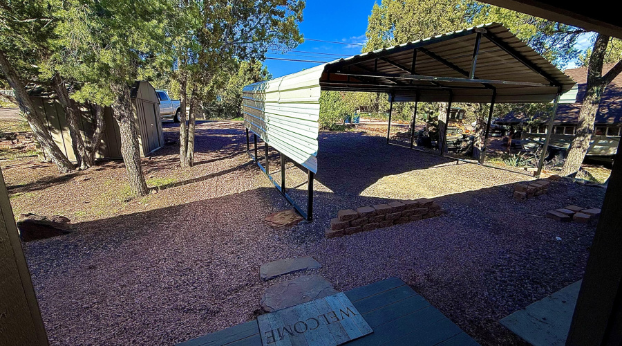 CARPORT