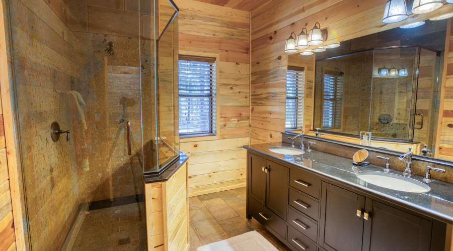 Guest House Bathroom 1