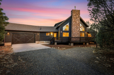 2750 Columbia Lane, Overgaard, Arizona 85933, Bedrooms, ,Bathrooms,Residential,For Sale,Columbia,93496