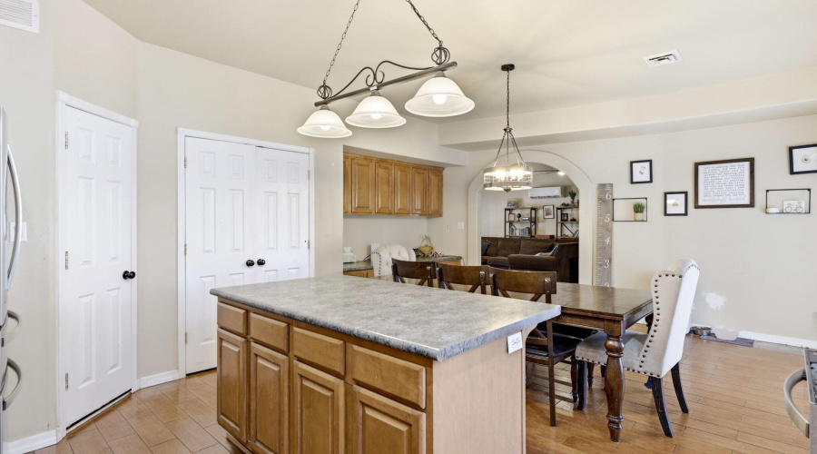 1549MainlineRd-HeberOvergaard-AZ-11