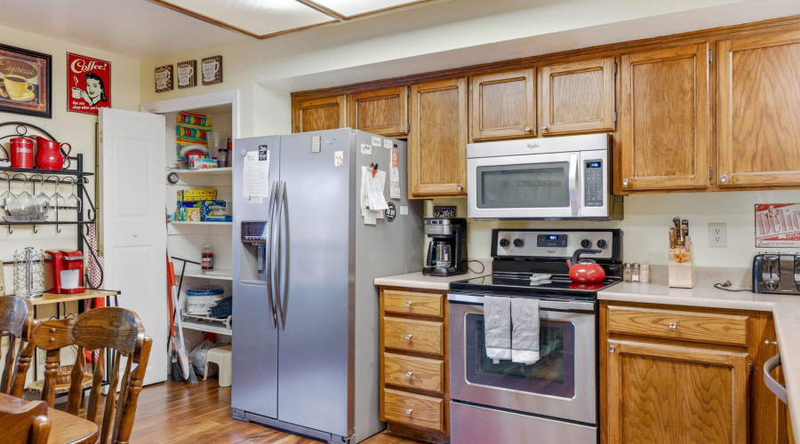 2582MustangCir9A-PinetopAZ-12