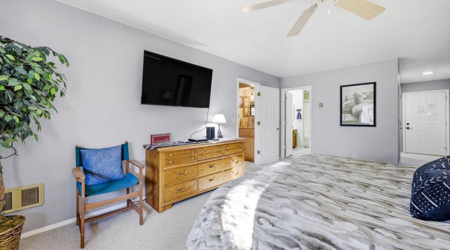 2582MustangCir9A-PinetopAZ-16