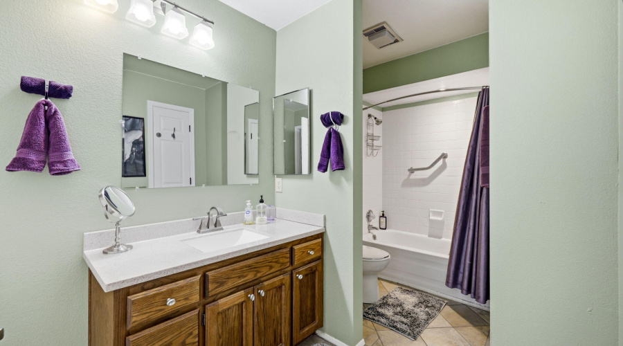 2582MustangCir9A-PinetopAZ-17