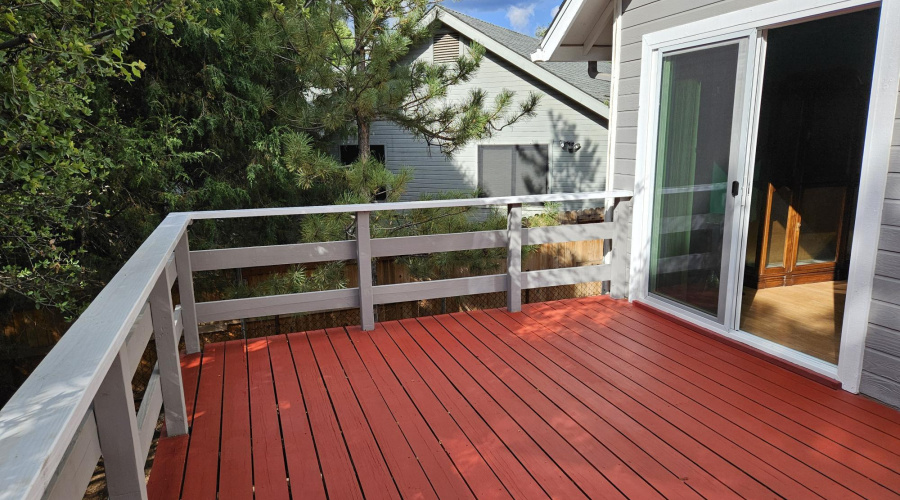 DECK 1